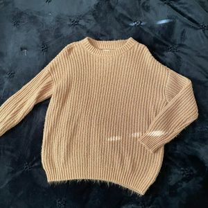 Oversized camel colored boyfriend sweater - Size SMALL